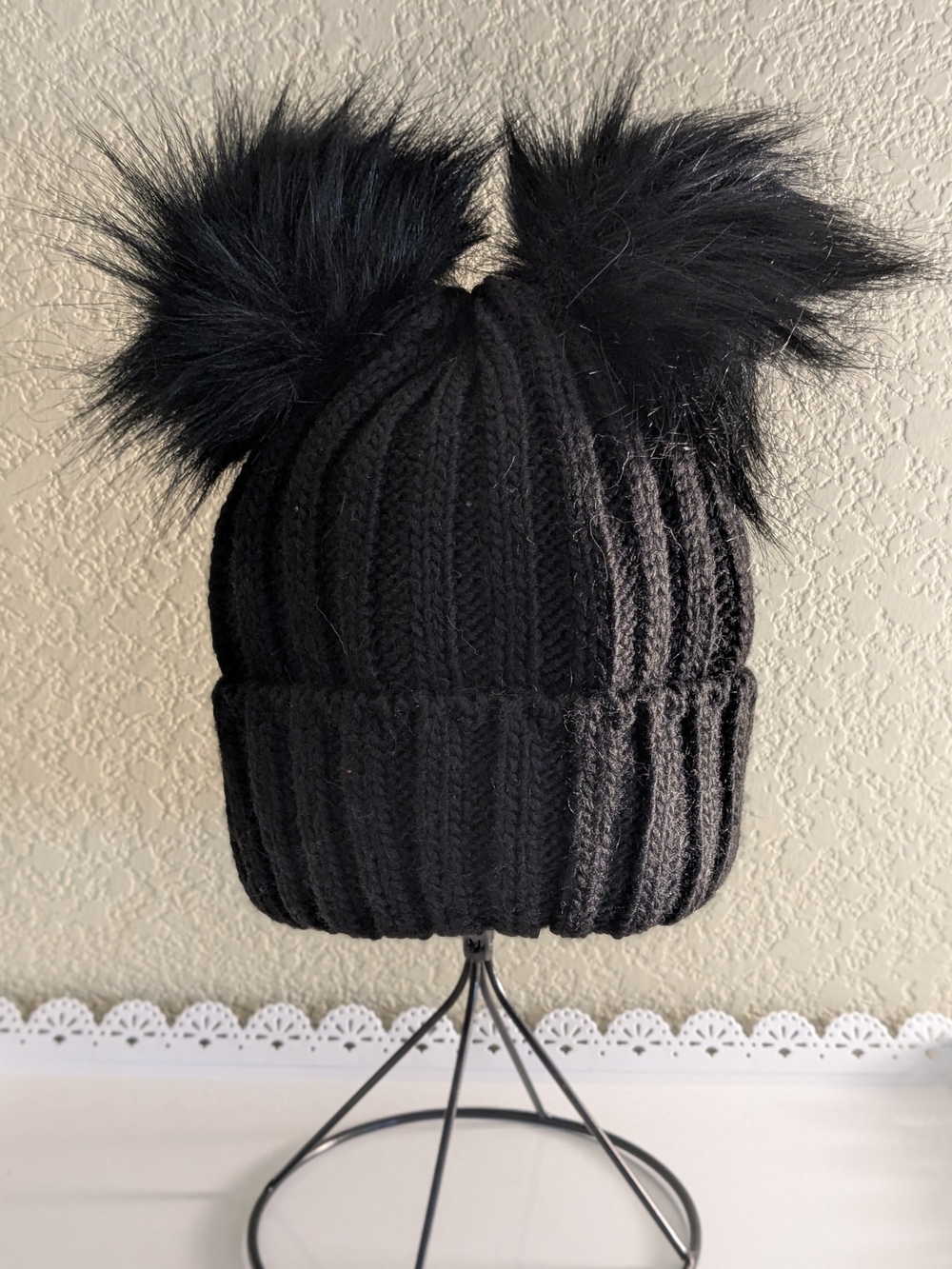 Double Pom Ribbed Knit Beanie - Black